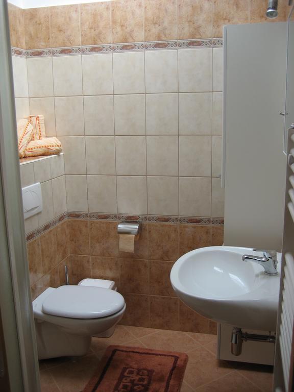 Apartament Turisticna Kmetija Pri Rebkovih Ajdovščina Pokój zdjęcie