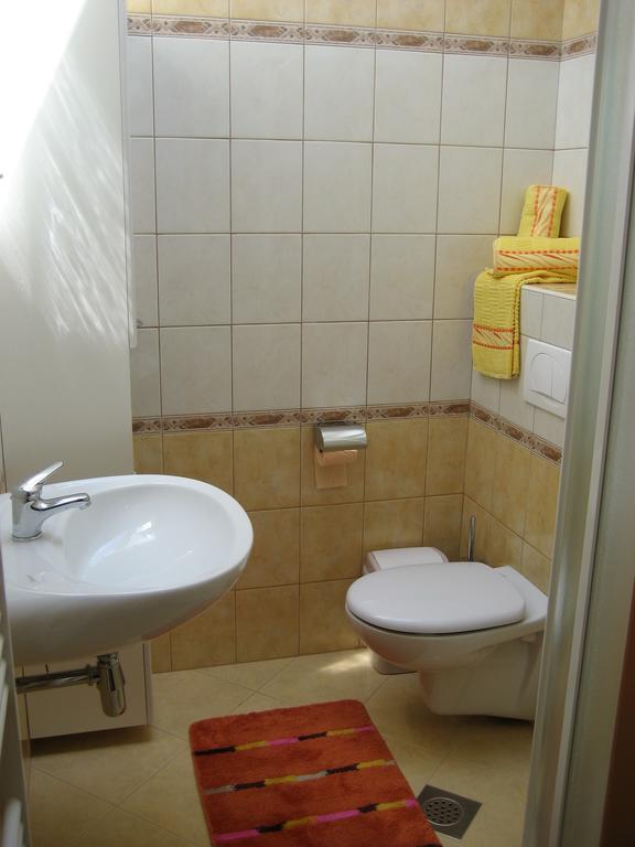 Apartament Turisticna Kmetija Pri Rebkovih Ajdovščina Pokój zdjęcie